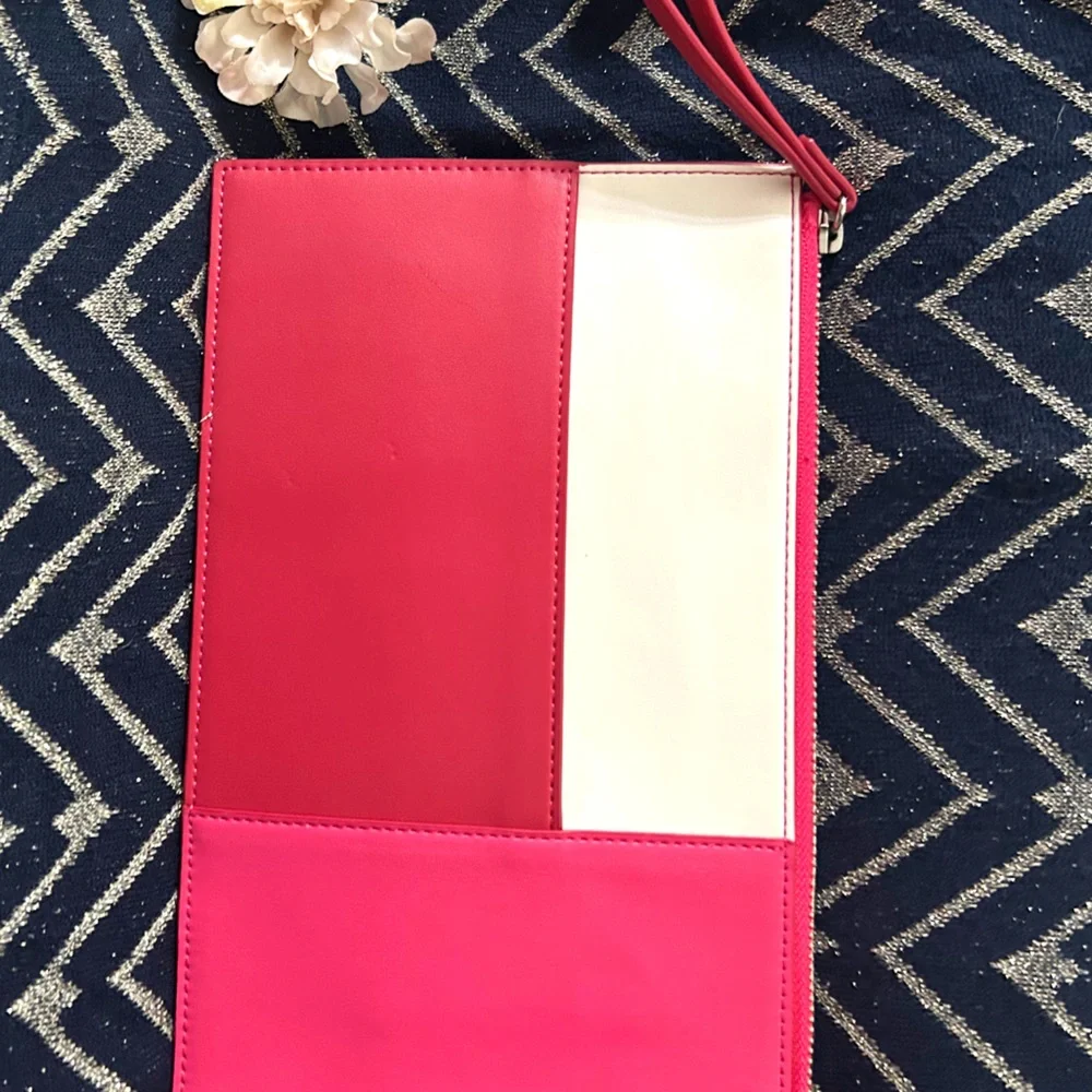 Vera Bradley Vibrant Pink , White and Red Leather Wristlet NWOT - Picture 8 of 10